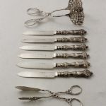 858 3052 CUTLERY